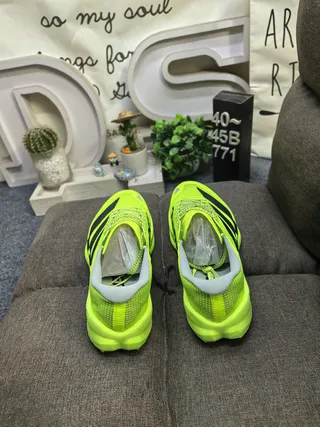 Adidas Jaune Noir Néon Maille Supérieure Trois Rayures Marque Chaussures de Course 8