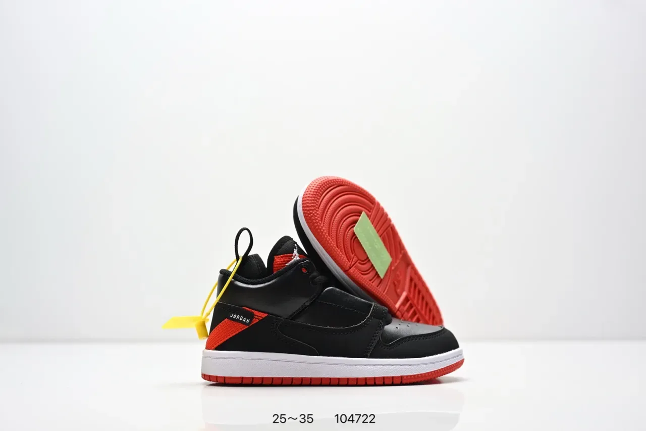 Zapatillas lifestyle con correa Air Jordan 1 negro blanco amarillo 2