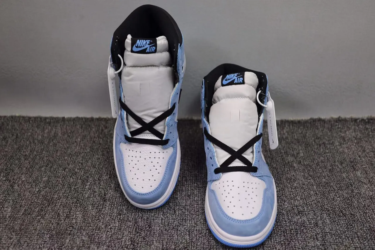 Air Jordan 1 Blue White High-Top Perforated Toe Basketball Shoes 11