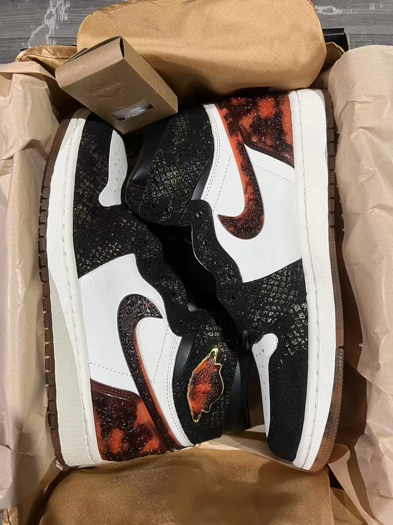 Air Jordan 1 High Black White Red Translucent Overlay Basketball Shoes 9