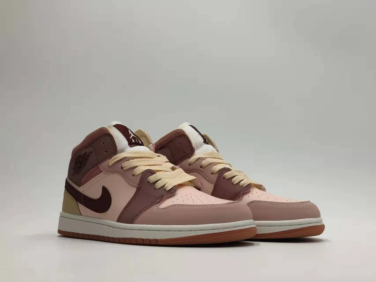 Air Jordan 1 High Multi-Panel Dusty Pink Maroon Gum Basketball Shoes 2