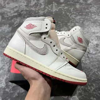 Air Jordan 1 High Off-White 和 Red 皮革篮球鞋