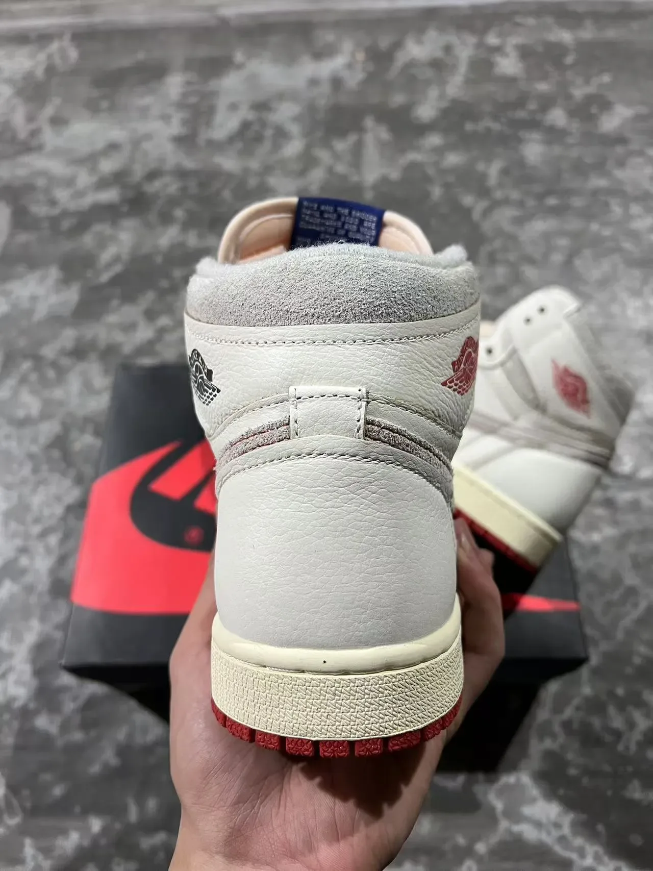 Air Jordan 1 High Off-White et Rouge Chaussures de Basketball en Cuir 8