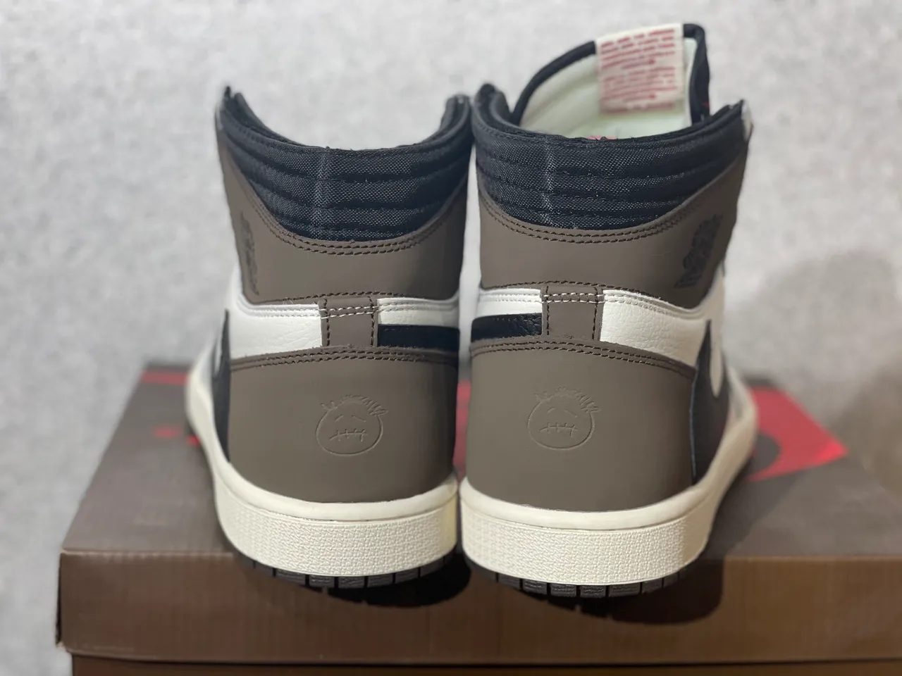 Air Jordan 1 High Off-White Taupe Black Basketball Shoes 2