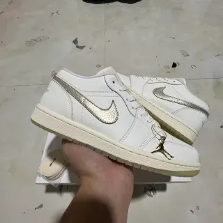 Air Jordan 1 Low White Metallic Silver Gold Lifestyle Sneakers