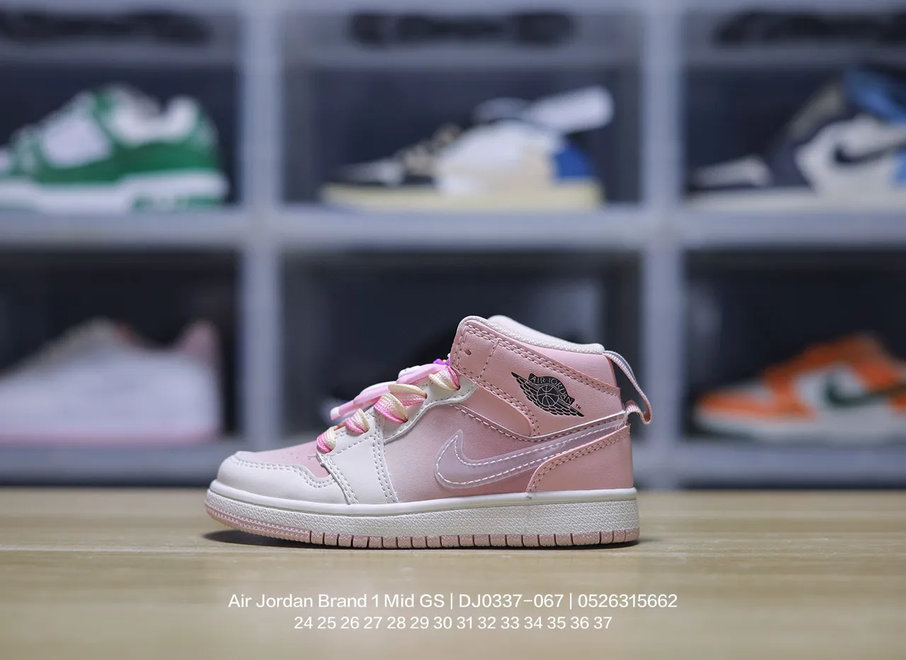 Air Jordan 1 Mid GS Pink White Basketball Shoes 2
