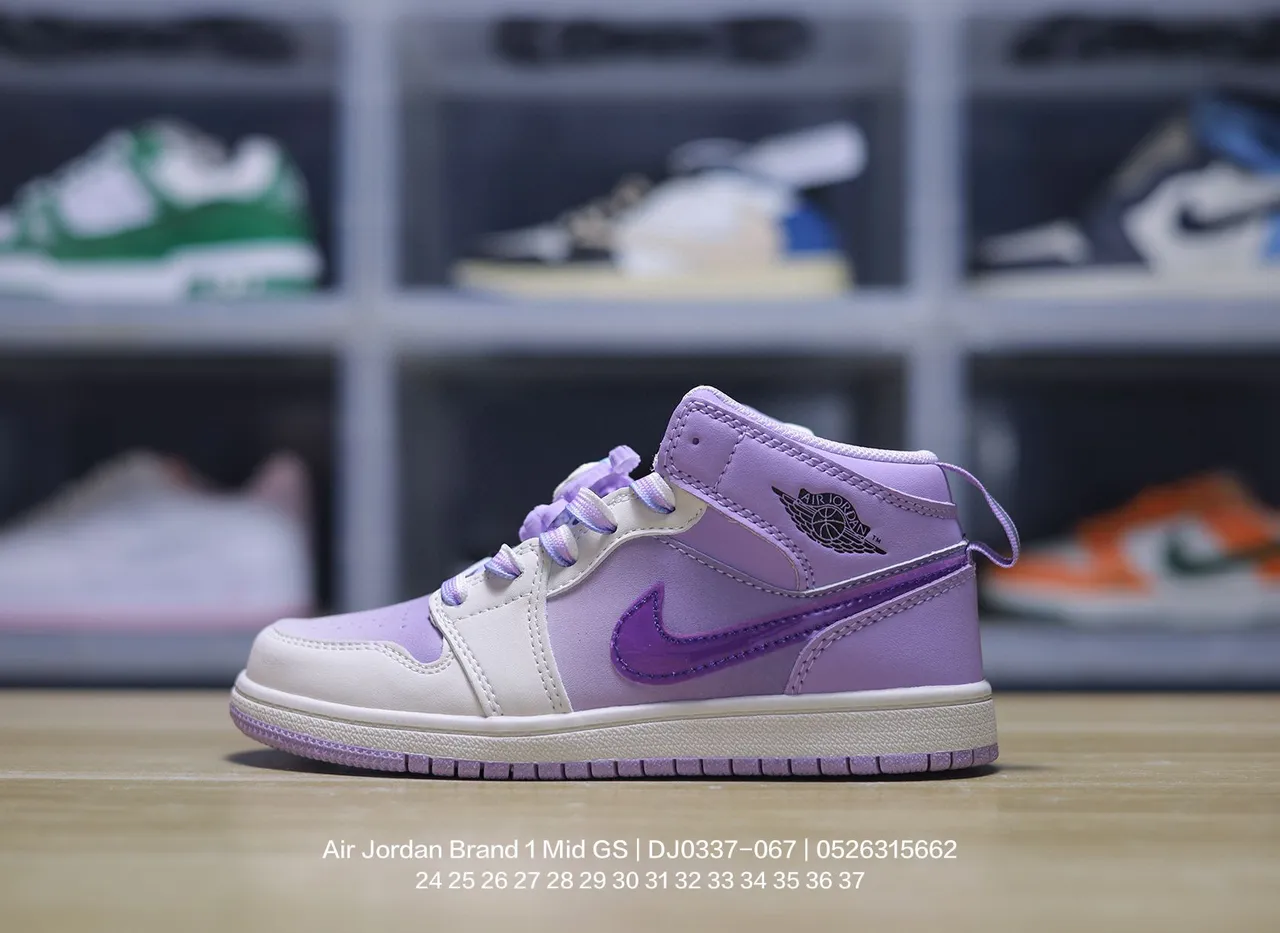 Air Jordan 1 Mid GS Pink White Basketball Shoes 6