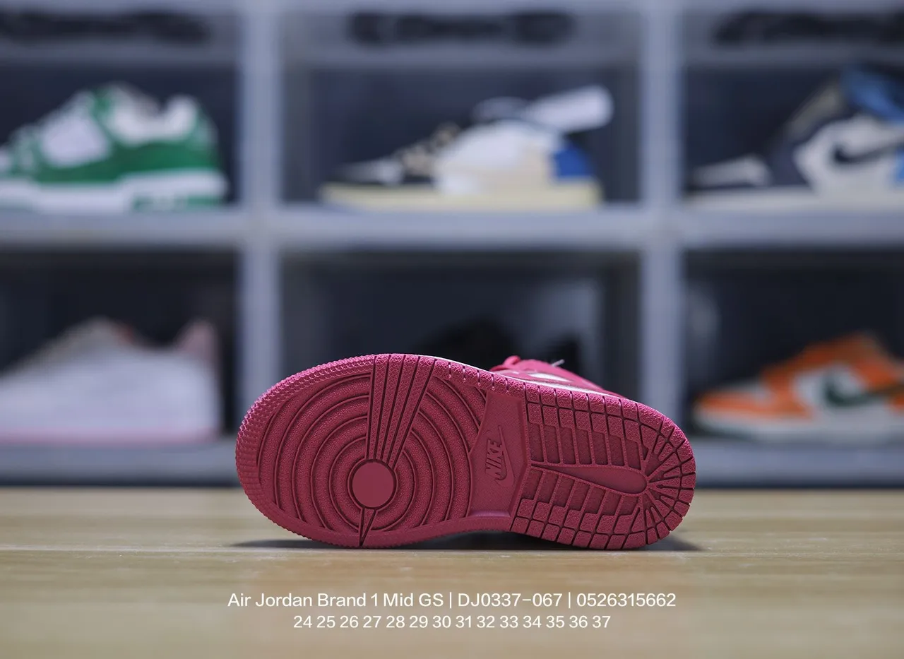 Air Jordan 1 Mid GS Pink White Basketball Shoes 19