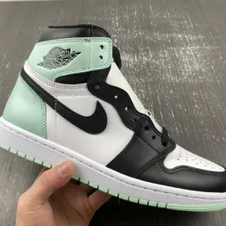 Air Jordan 1 Mint Green Black White Basketball Shoes