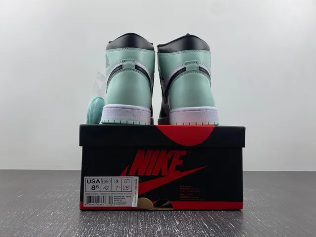 Air Jordan 1 Mint Green Black White Basketball Shoes 17