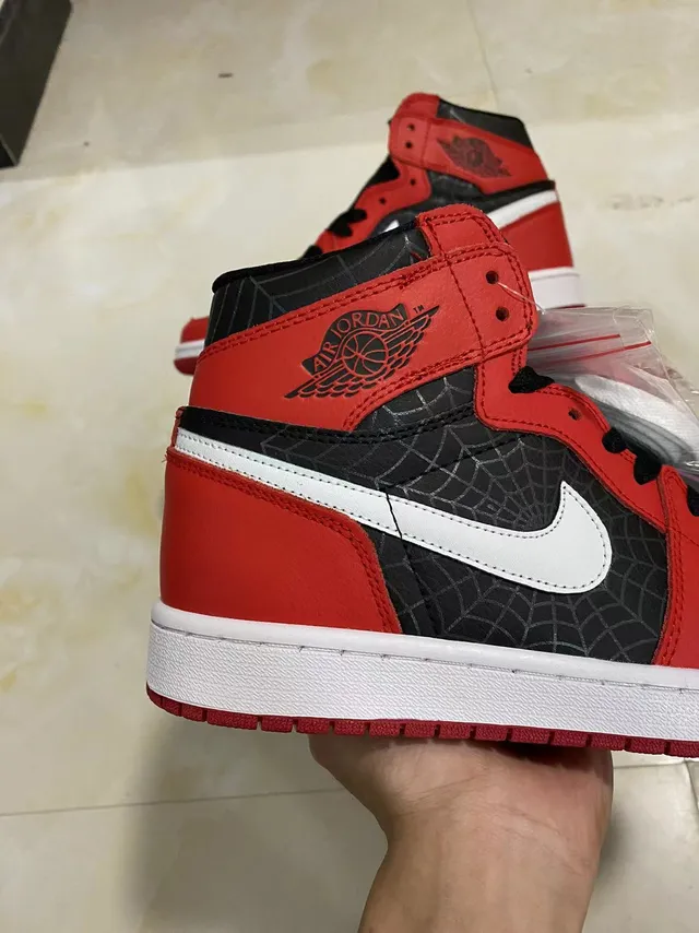 Air Jordan 1 Red Black High-Top Spiderweb-Patterned Overlays Basketball Shoes 8