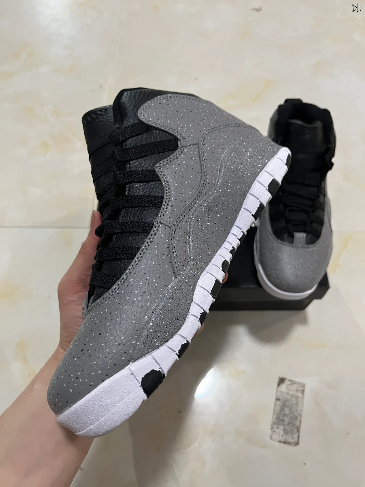 Air Jordan 10 Gray Speckled Glitter High-Top Basketball Shoes 14