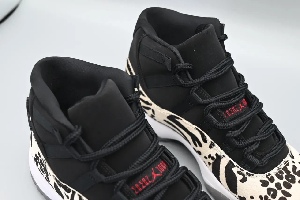 Air Jordan 11 Animal Print Preto e Branco Tênis de Basquete 6