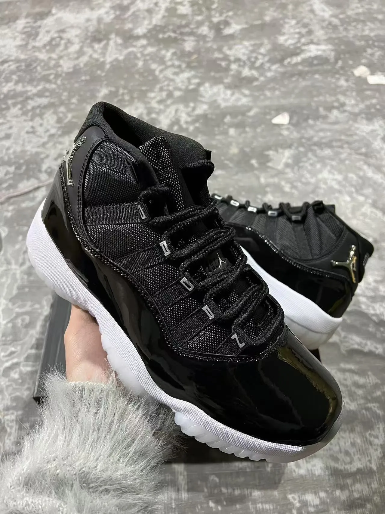 Air Jordan 11 Black Patent Leather Basketball Shoes 2