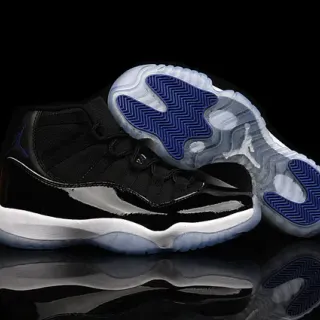 Air Jordan 11 Black Patent Leather Translucent Sole Basketball Shoes