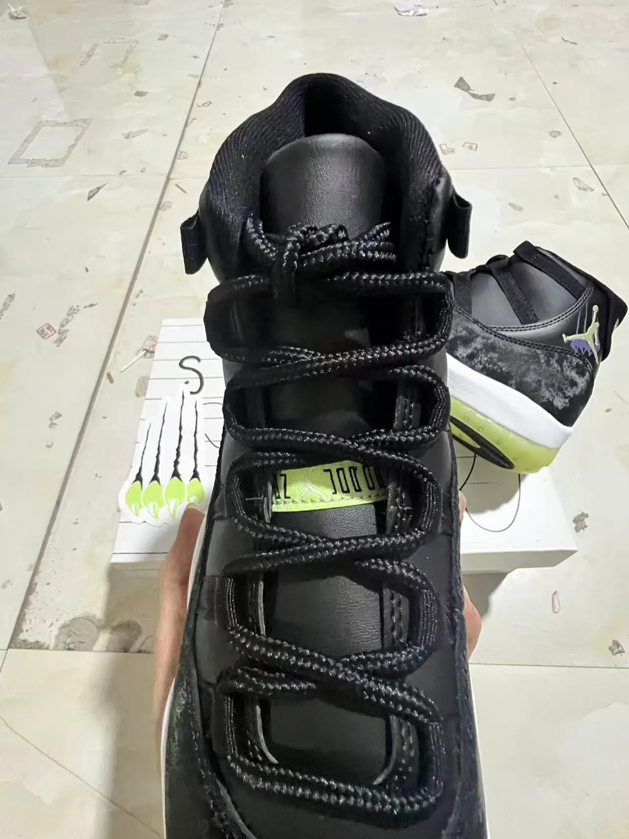 Air Jordan 11 Black Yellow High-Top Distressed Upper Basketball Shoes 3