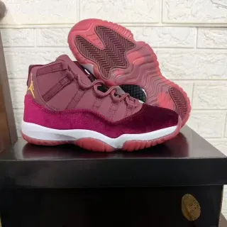 Air Jordan 11 Burgundy Velvet High-Top Basketball Shoes