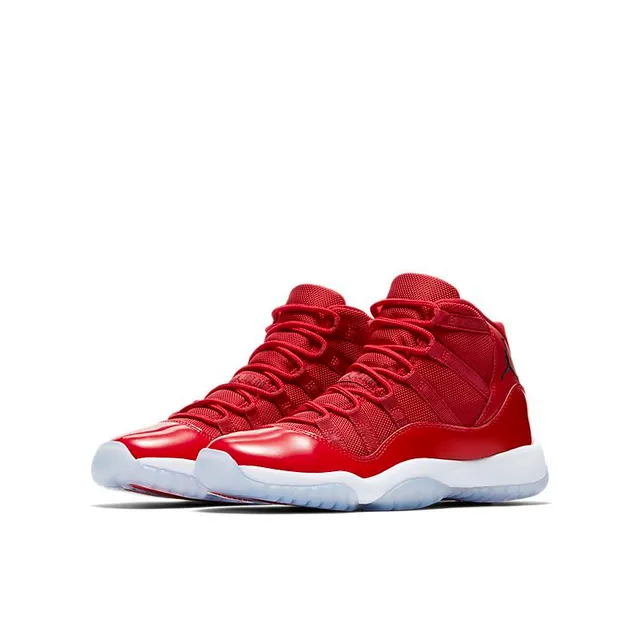 Zapatillas de baloncesto Air Jordan 11 de charol rojo 3