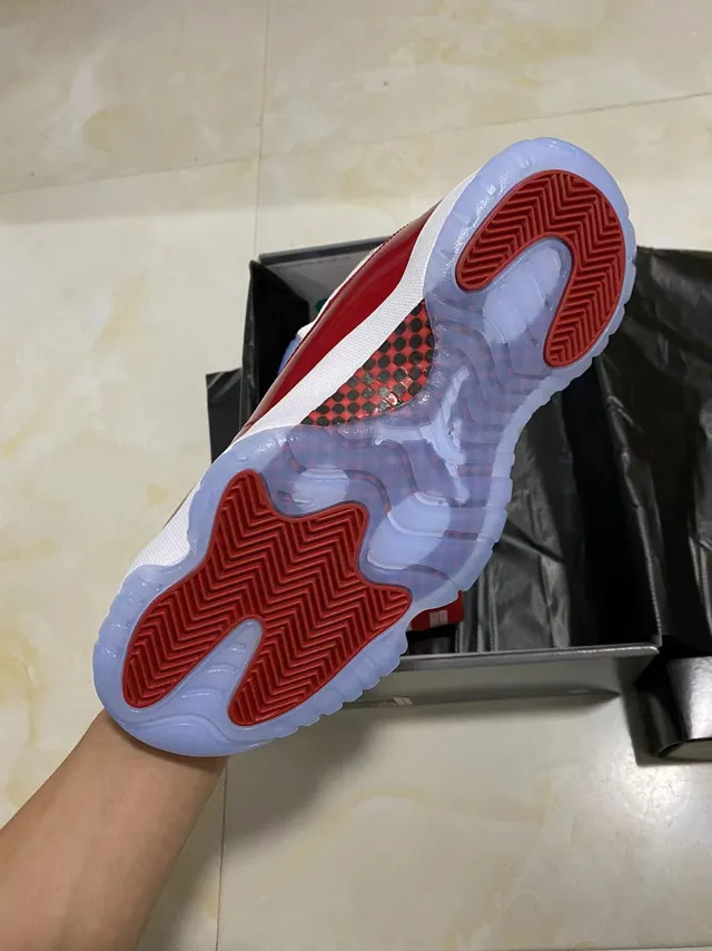 Air Jordan 11 Red White High-Top Patent Leather Mudguard Basketball Shoes 5