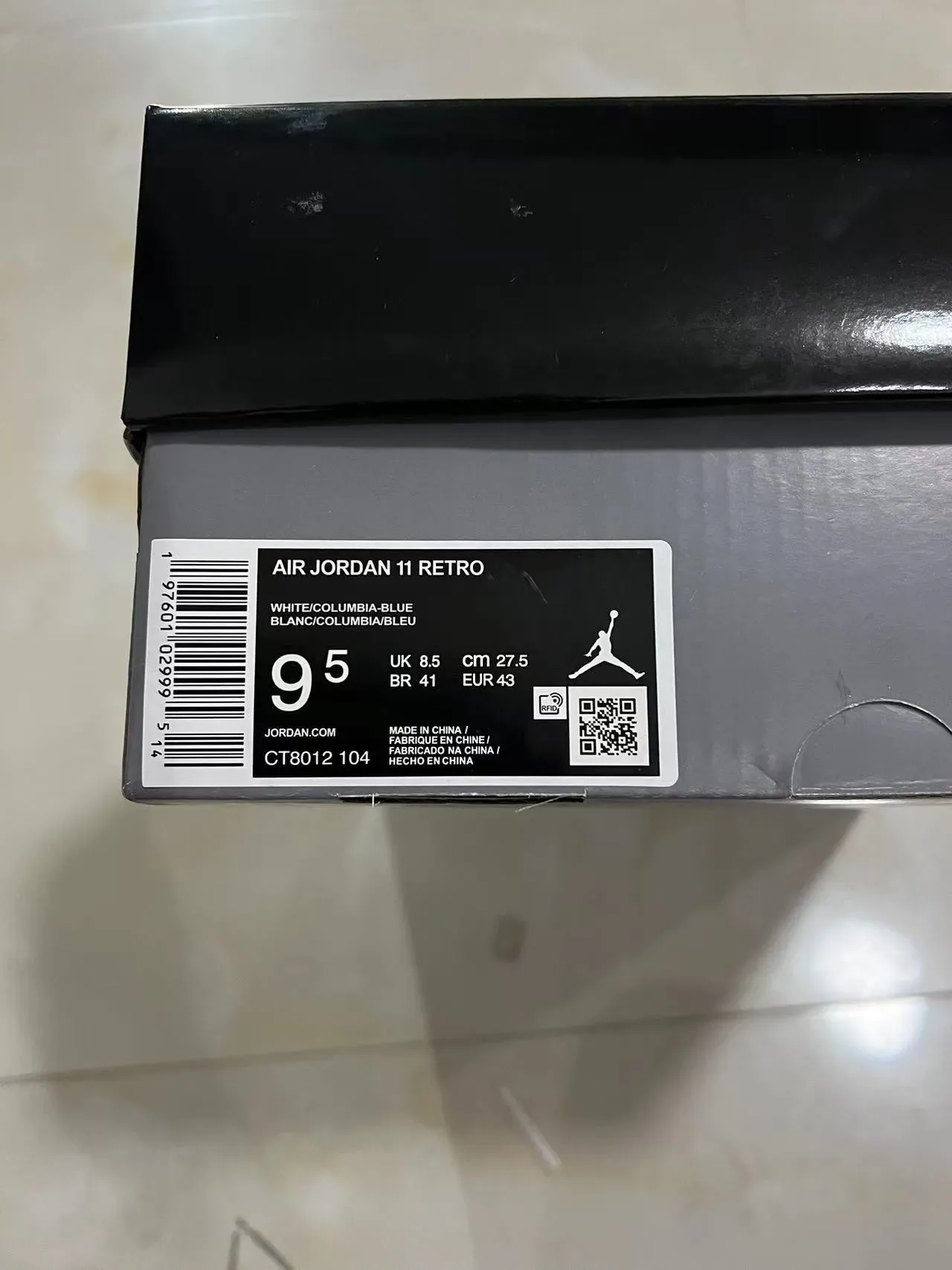 Air Jordan 11 Tênis de Basquete Branco e Azul Claro de Couro Patentado 10