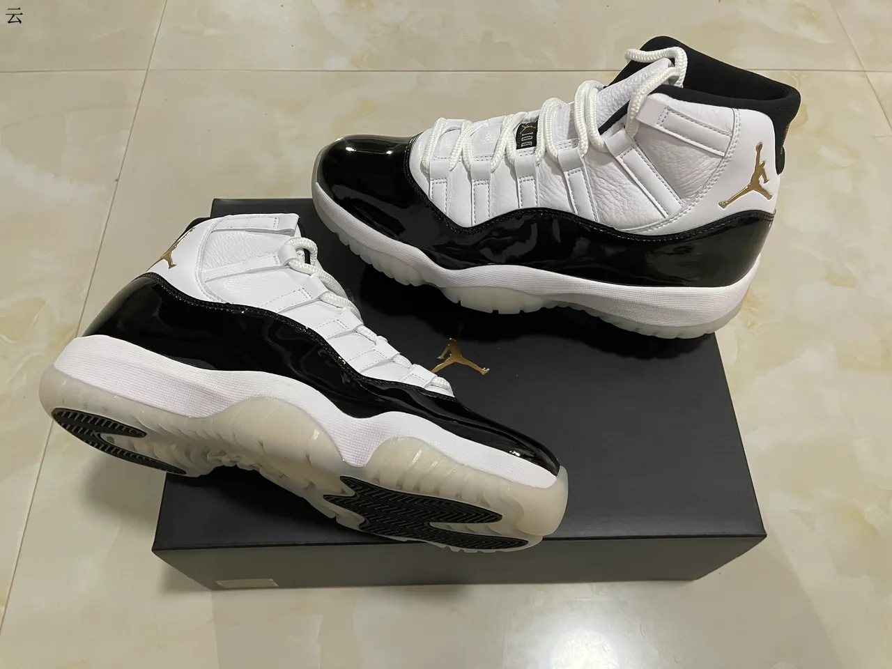 Air Jordan 11 White Black Gold Patent Leather Basketball Shoes 14