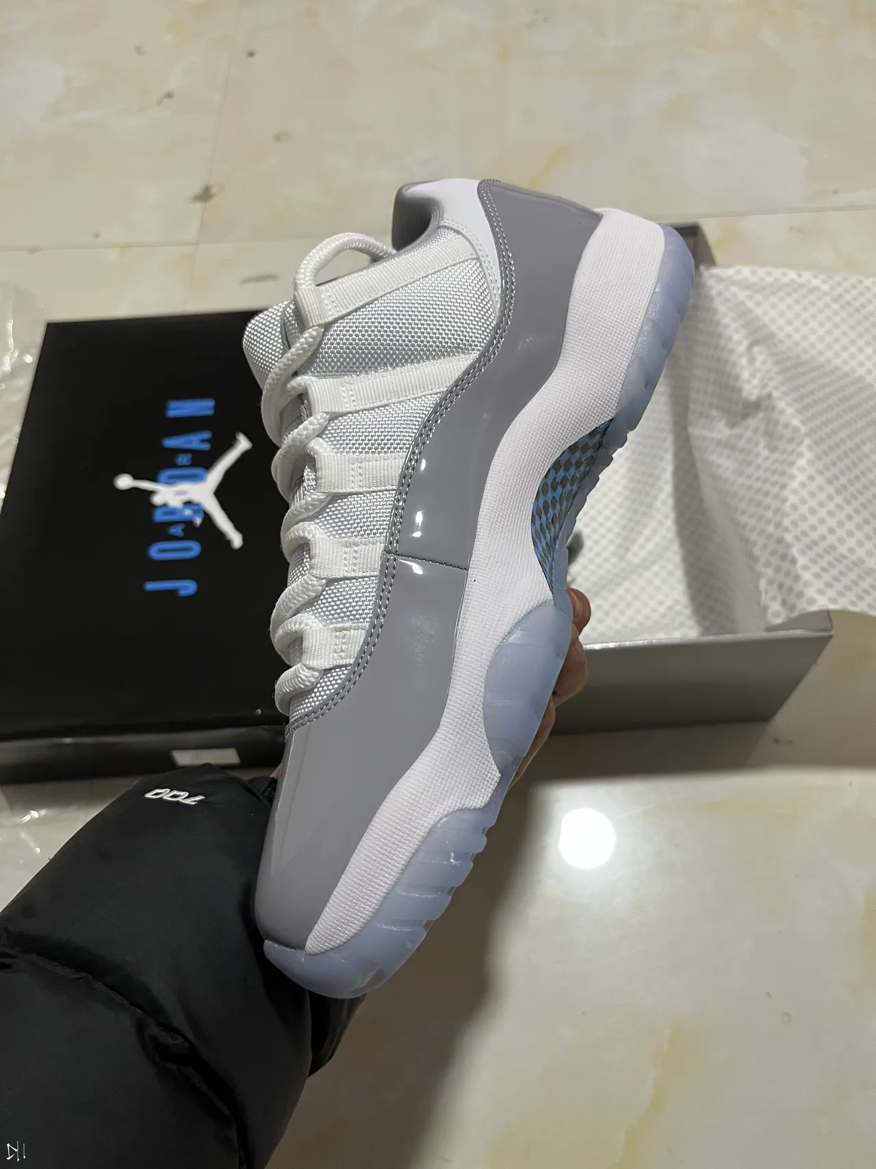Air Jordan 11 White Gray Patent Leather Basketball Shoes 11