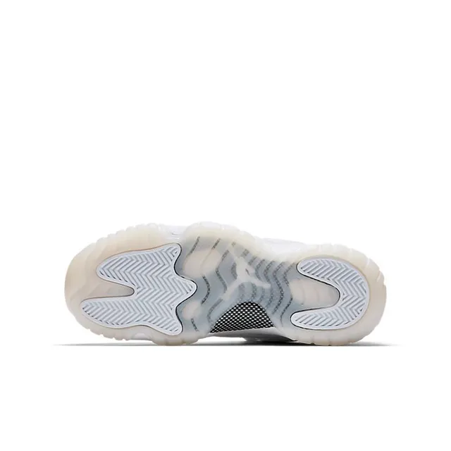 Air Jordan 11 White Textured Upper Basketball Shoes 6