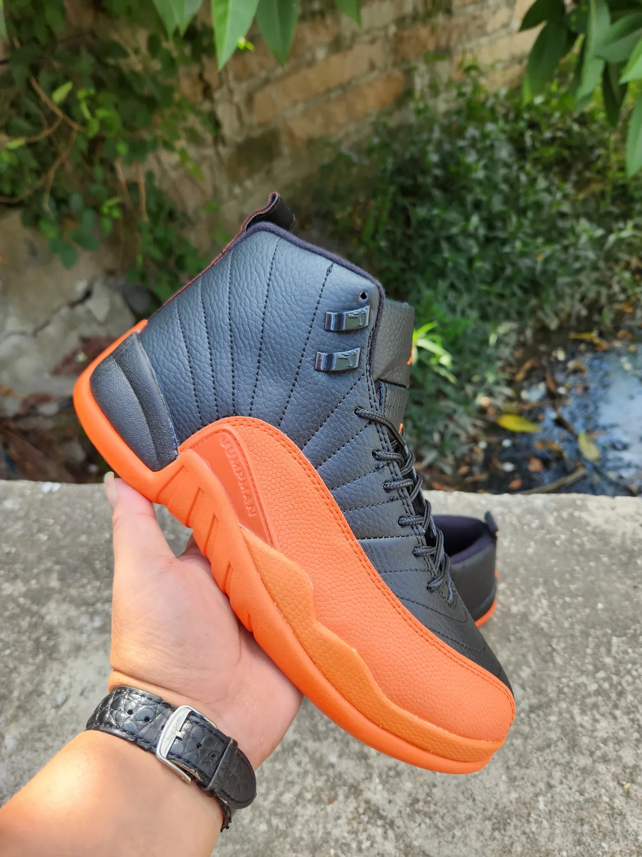 Air Jordan 12 Black Orange Basketball Shoes 2