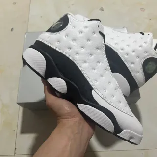 Air Jordan 13 White Black Basketball Shoes