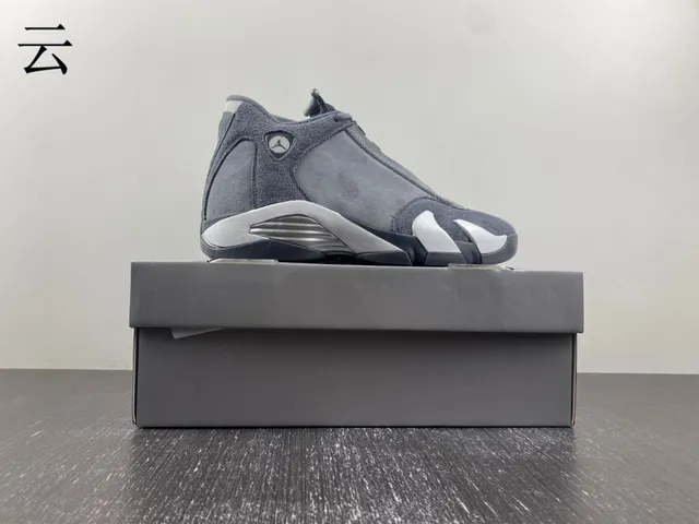 حذاء كرة السلة عالي الرقبة من الجلد السويدي الرمادي Air Jordan 14 16