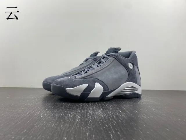 حذاء كرة السلة عالي الرقبة من الجلد السويدي الرمادي Air Jordan 14 21