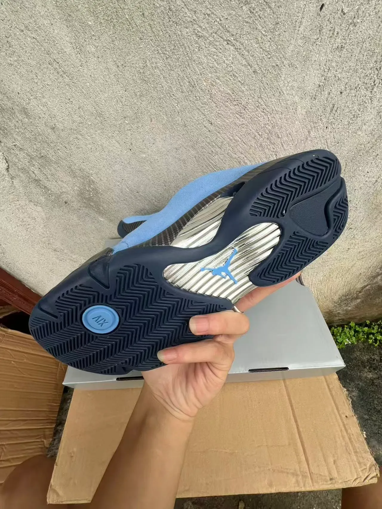 Air Jordan 14 UNC حذاء كرة السلة أزرق فاتح سويد بدون أربطة 6