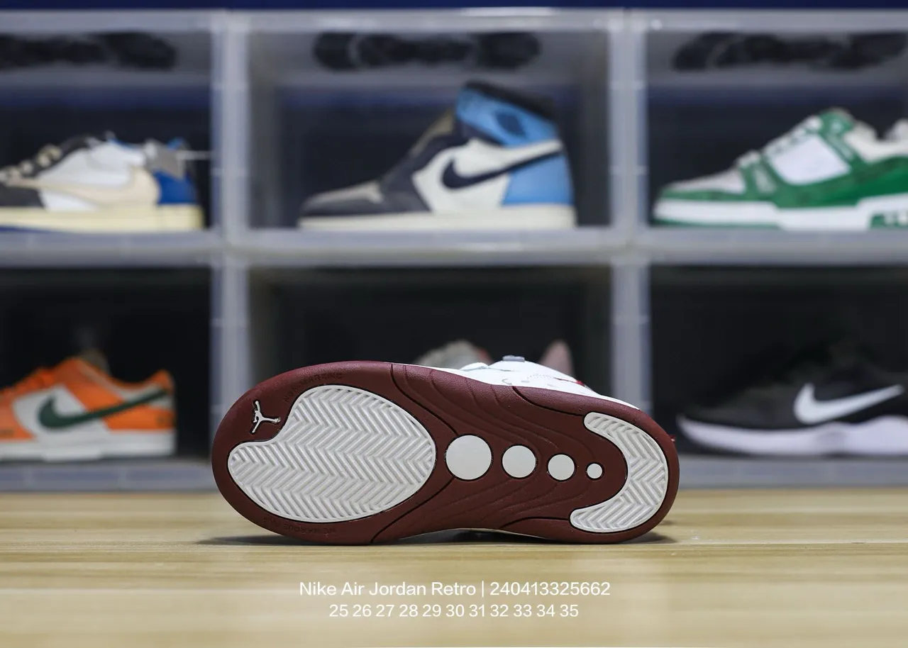 Chaussures de basket-ball Air Jordan 17 blanc rouge 11