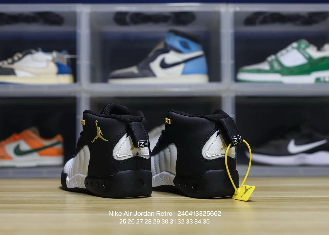 Chaussures de basket-ball Air Jordan 17 blanc rouge 13