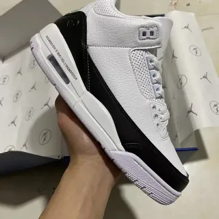 Air Jordan 3 Fragment Design 白黑篮球鞋