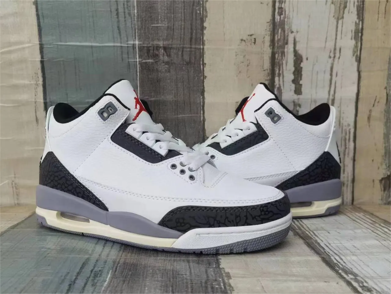 Air Jordan 3 White Black Cement Red Basketball Shoes 3