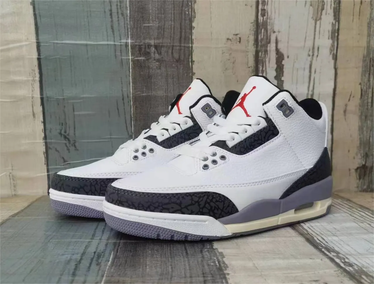 Air Jordan 3 White Black Cement Red Basketball Shoes 4