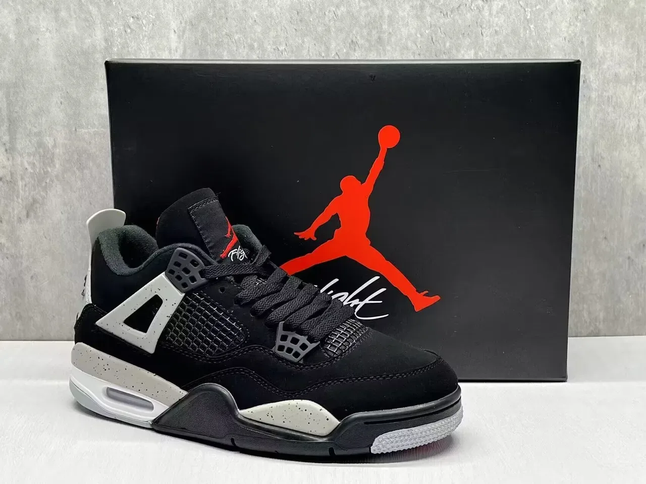 Air Jordan 4 Tênis de Basquete Preto Cinza Claro com Manchas 6
