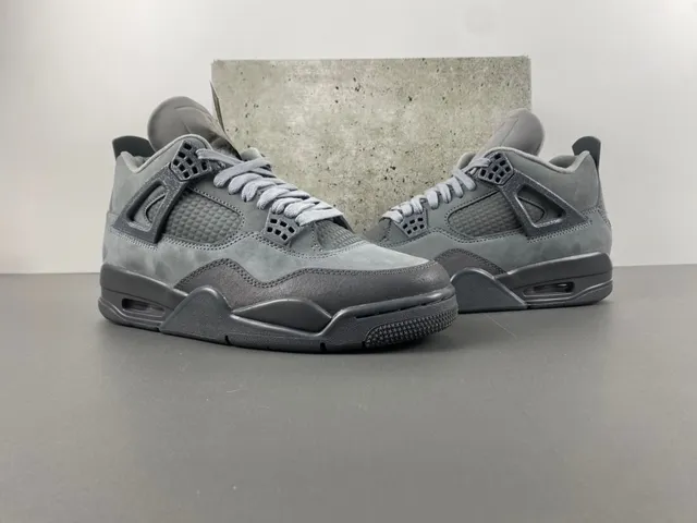 Air Jordan 4 Monochromatic Gray Basketball Shoes 12