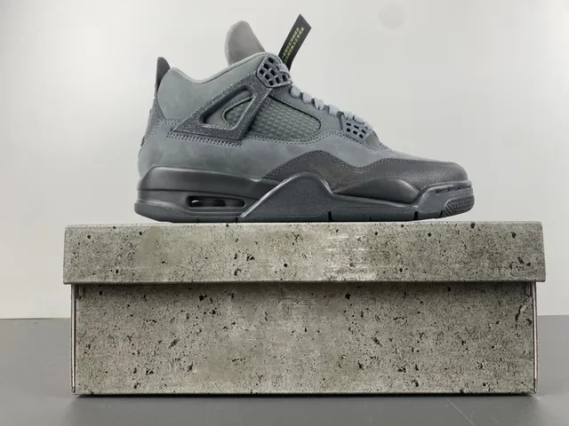 Air Jordan 4 Monochromatic Gray Basketball Shoes 14