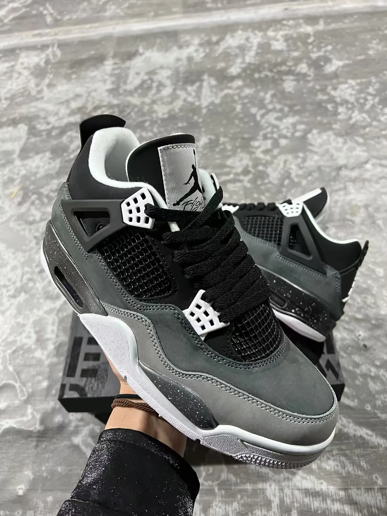 Air Jordan 4 Speckled Particle Gray Basketball Shoes 2