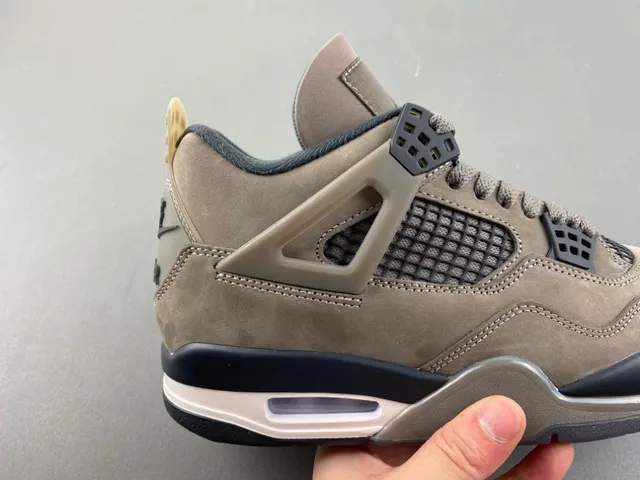 Air Jordan 4 Taupe Suede Basketball Shoes 3