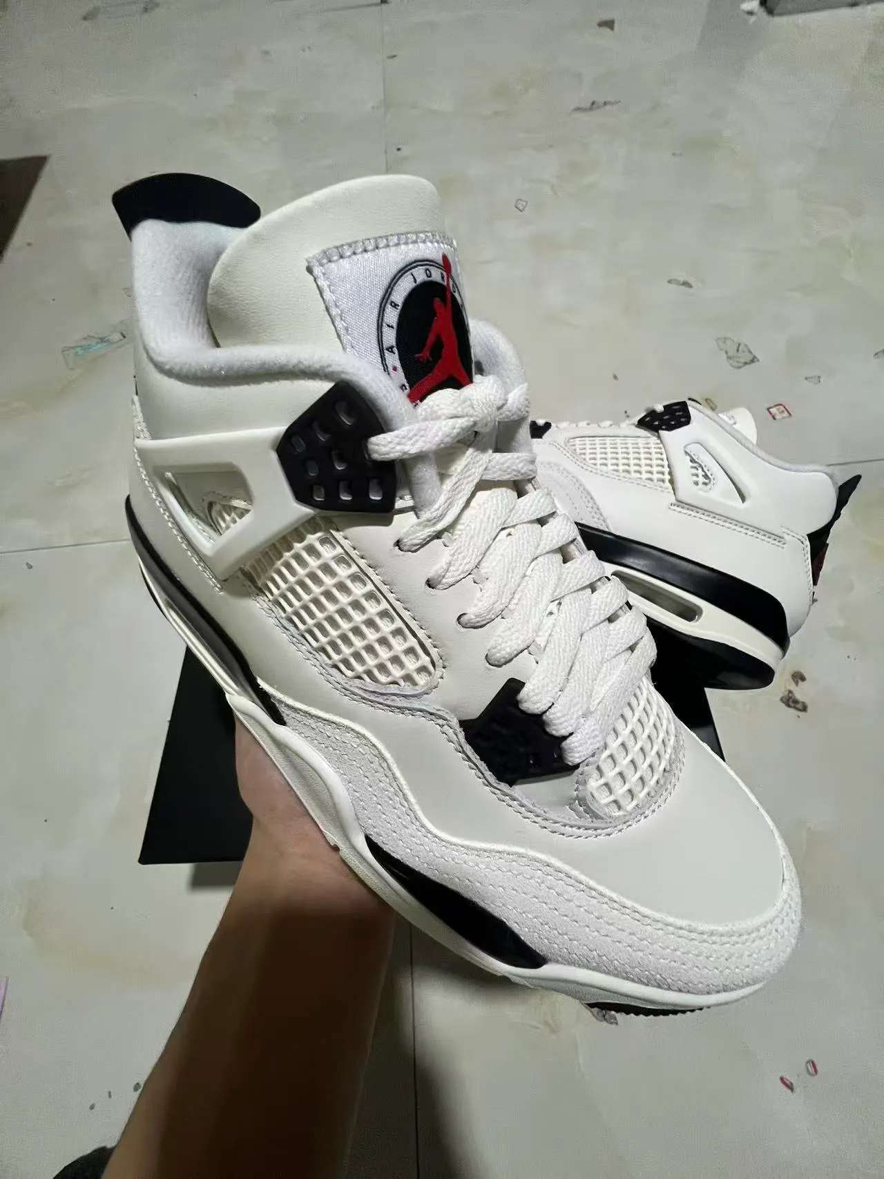 Air Jordan 4 White Black Basketball Shoes 2