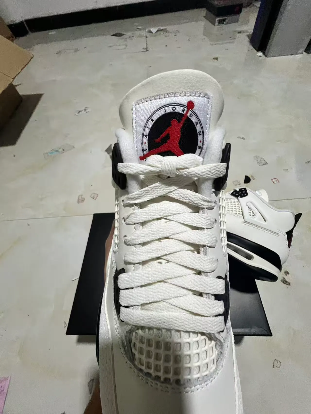 Air Jordan 4 White Black Basketball Shoes 4
