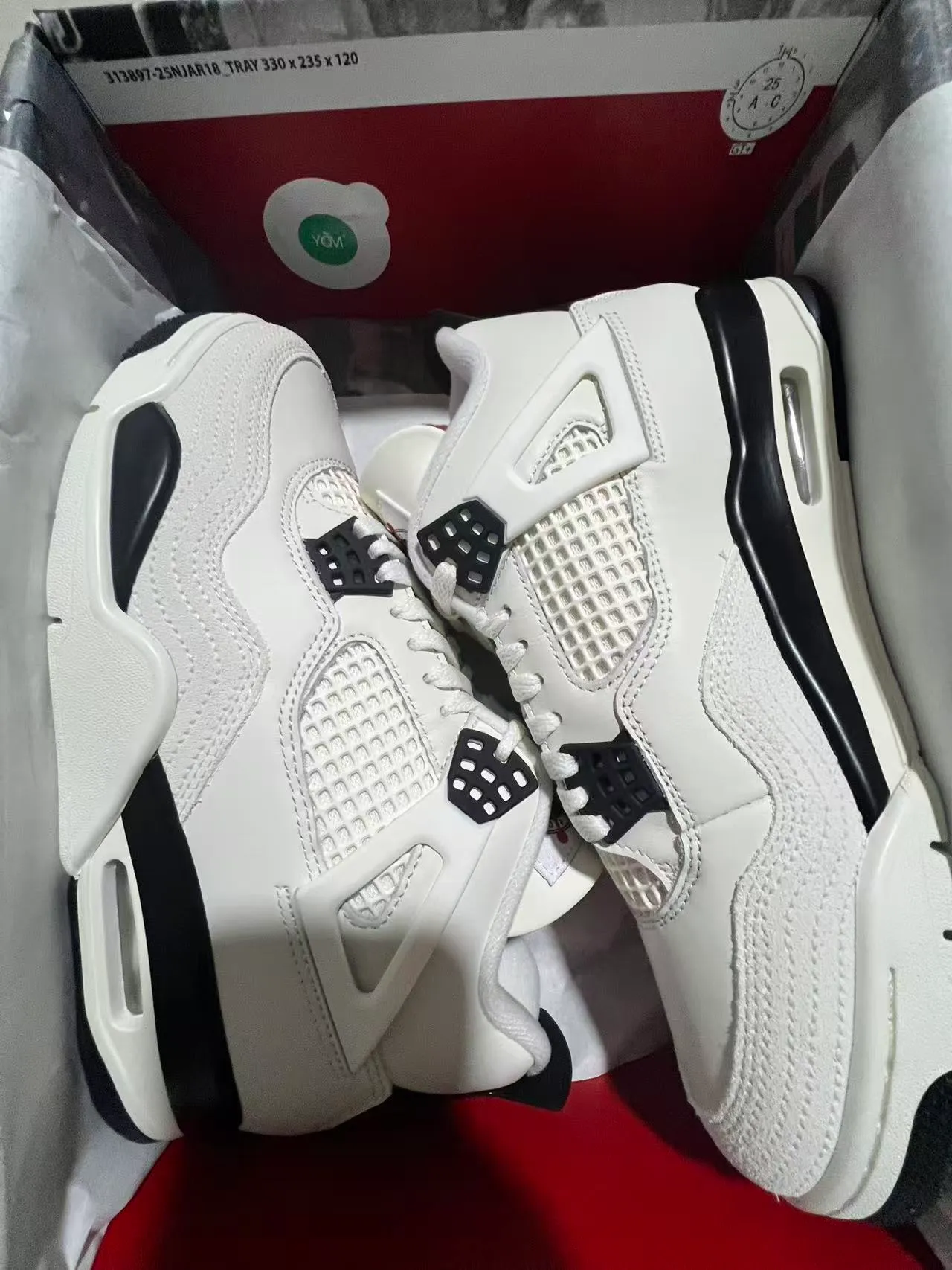 Air Jordan 4 White Black Basketball Shoes 9