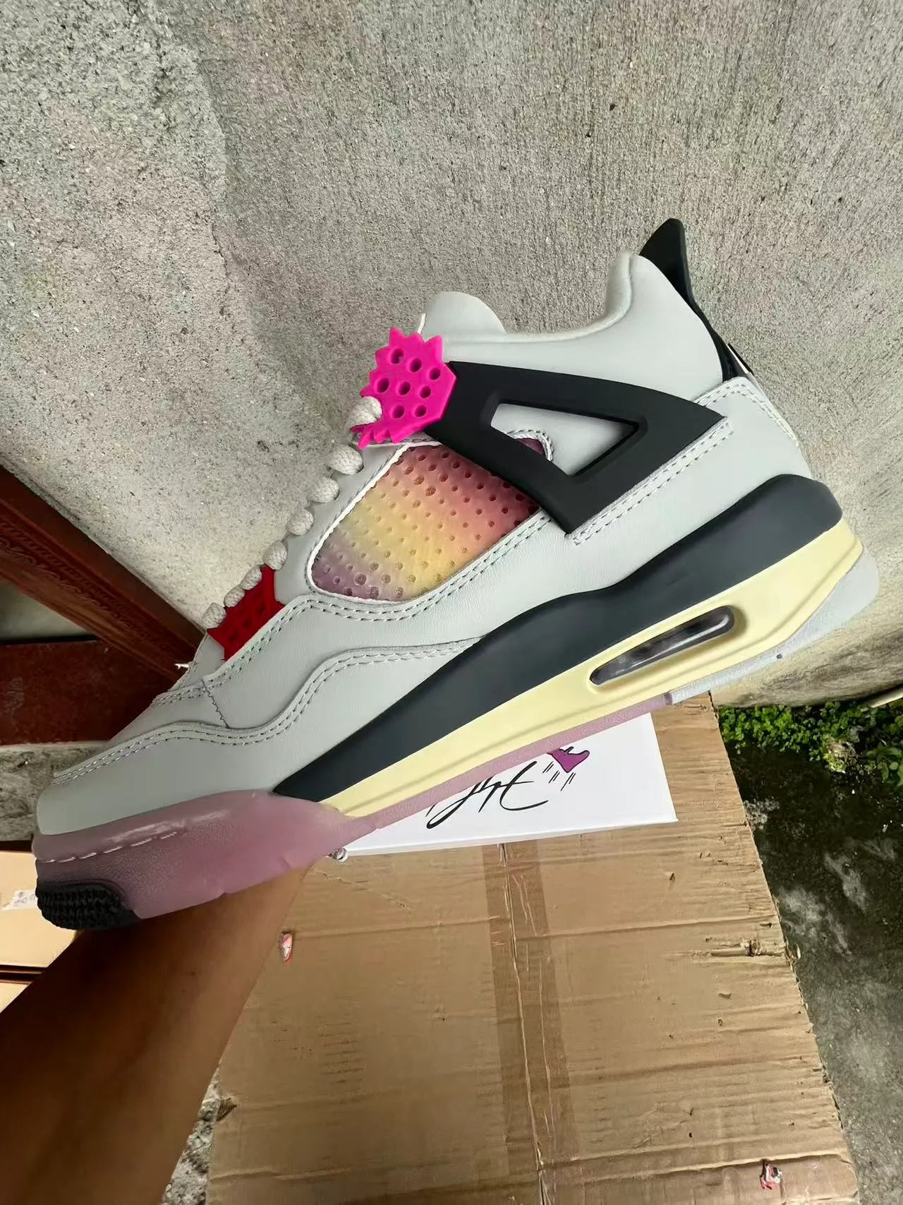 Air Jordan 4 White Black Pink Gradient Mesh Basketball Shoes 5