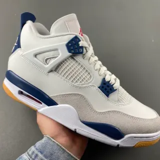 Air Jordan 4 白色海军蓝生胶底篮球鞋