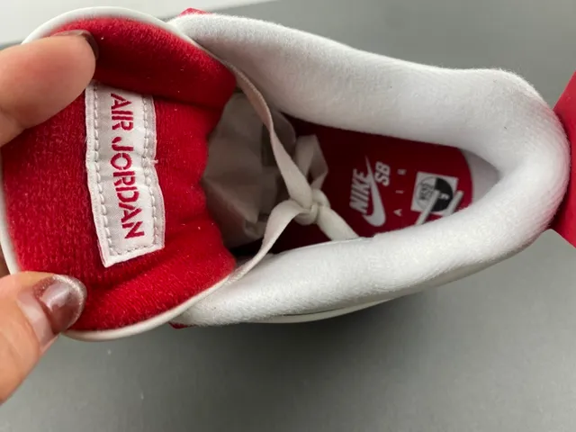 Air Jordan 4 White Red Gum Basketball Shoes 7
