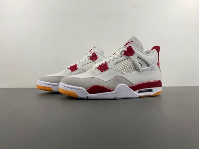 Air Jordan 4 White Red Gum Basketball Shoes 9