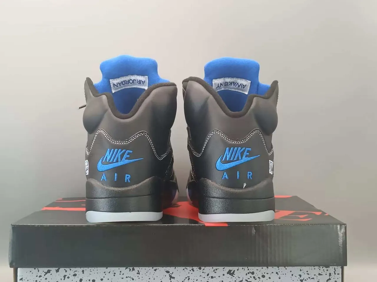 Air Jordan 5 Black Blue NY Basketball Shoes 4